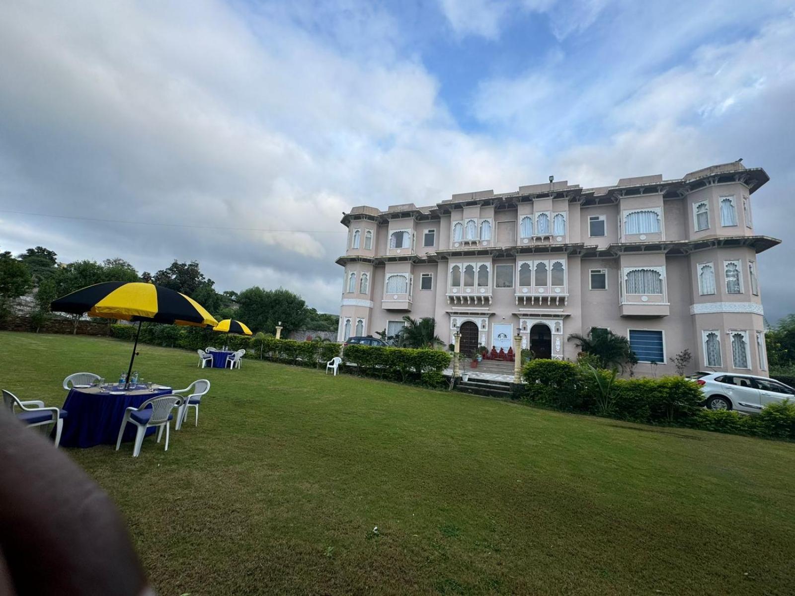Jag Aravali Resort Udaipur By Naina Staycation - Best For Corporate Events - Family Parties - Mice Esterno foto