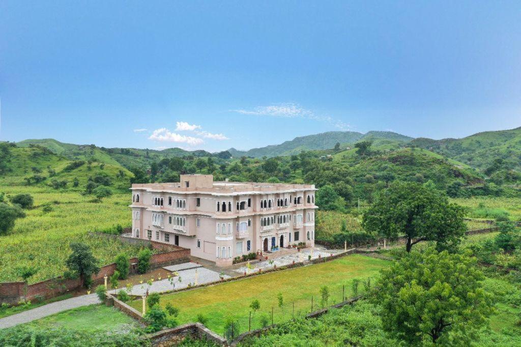 Jag Aravali Resort Udaipur By Naina Staycation - Best For Corporate Events - Family Parties - Mice Esterno foto