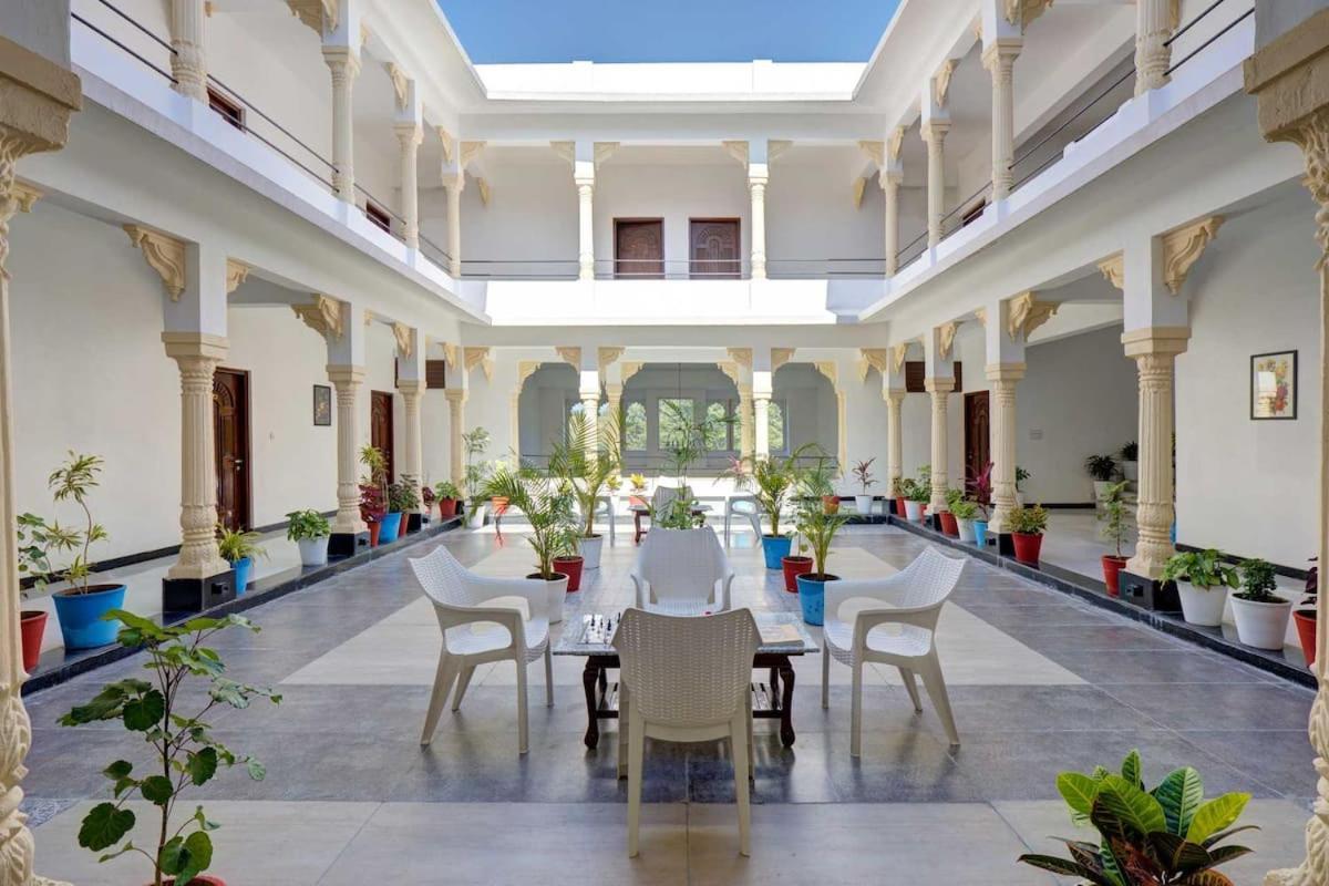 Jag Aravali Resort Udaipur By Naina Staycation - Best For Corporate Events - Family Parties - Mice Esterno foto