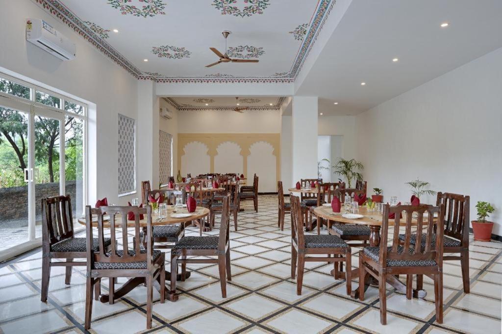 Jag Aravali Resort Udaipur By Naina Staycation - Best For Corporate Events - Family Parties - Mice Esterno foto